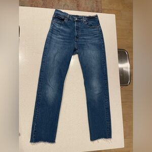 Women’s Levi 501 Jeans
